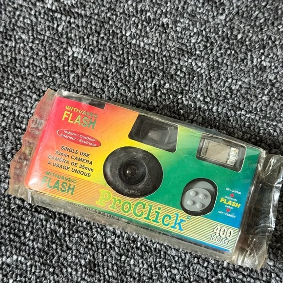 ProClick Single Use 35mm Camera - Picture 3 of 3